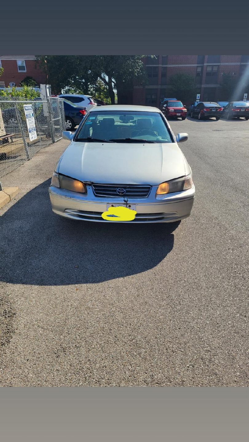 2000 Toyota camry LE , 2.2l , 4 cyl.