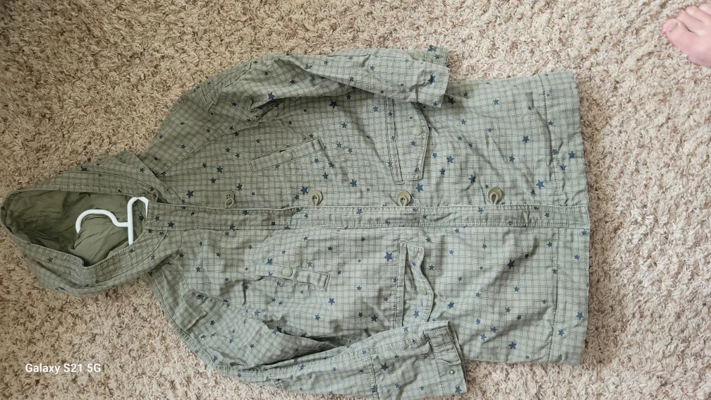 Gap Kids L/G Olive Green Star Jacket image indicator(2)