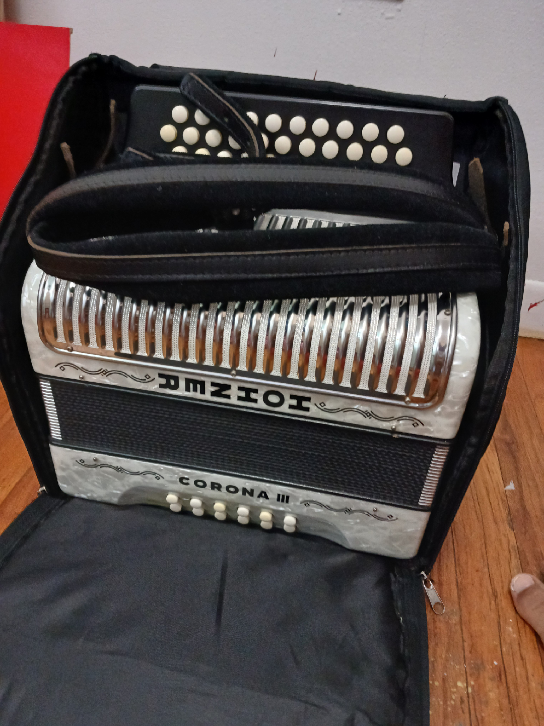 Hohner Corona III Accordion with Case & Box - photo 4