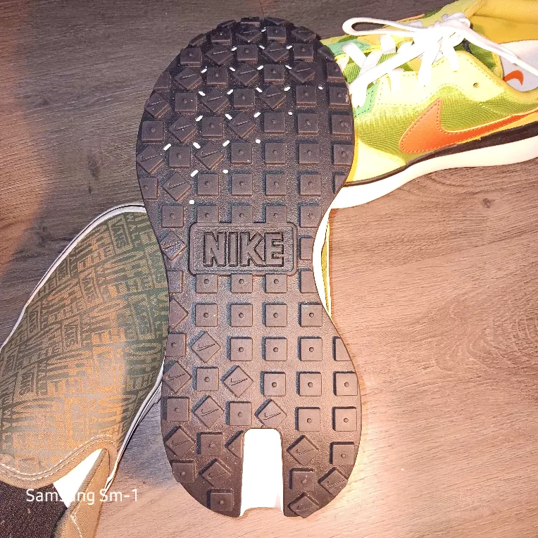 Nike Waffle One Yellow/Orange Sneakers image indicator(4)