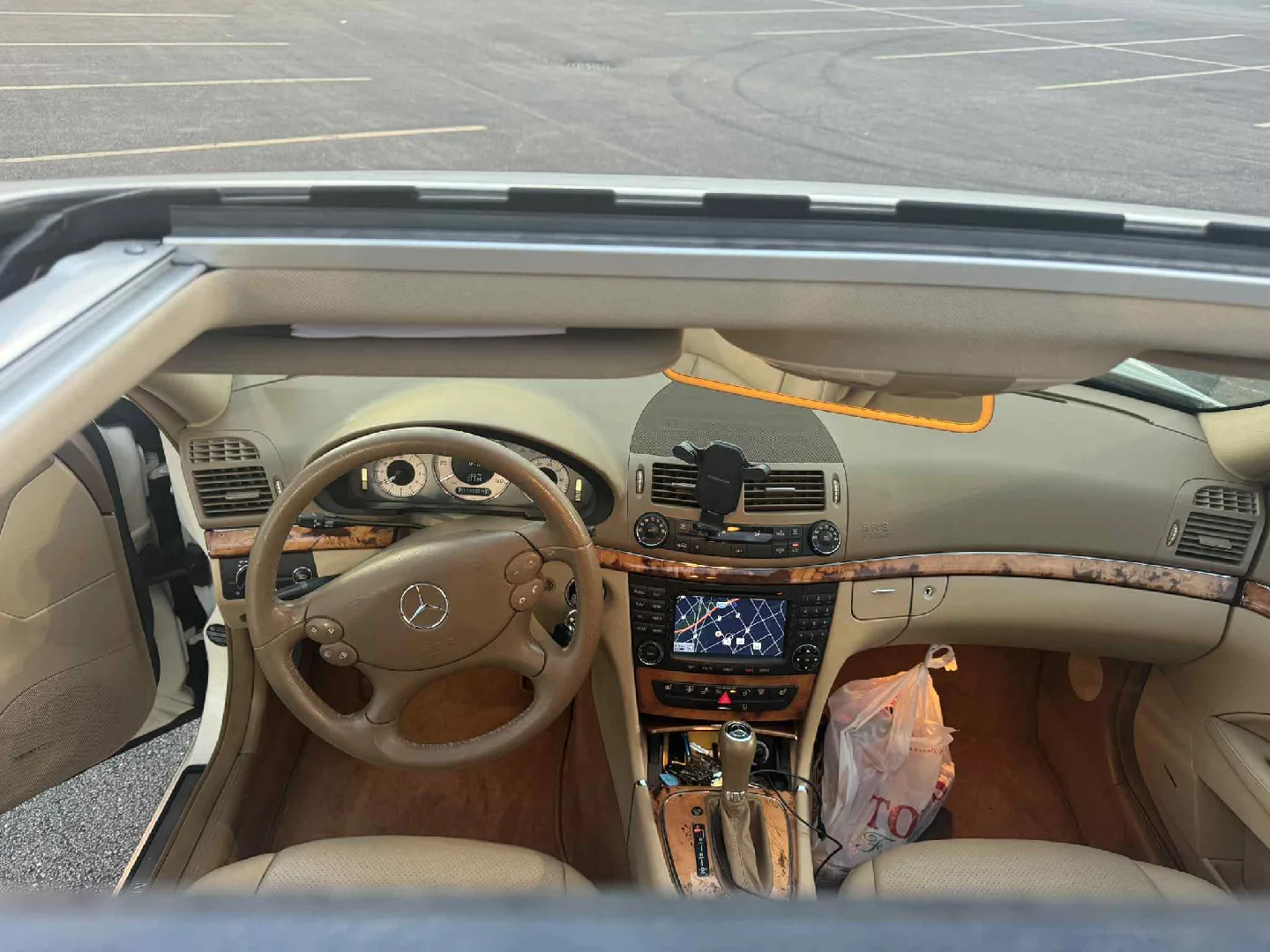 Mercedes Benz  e350 image indicator(6)