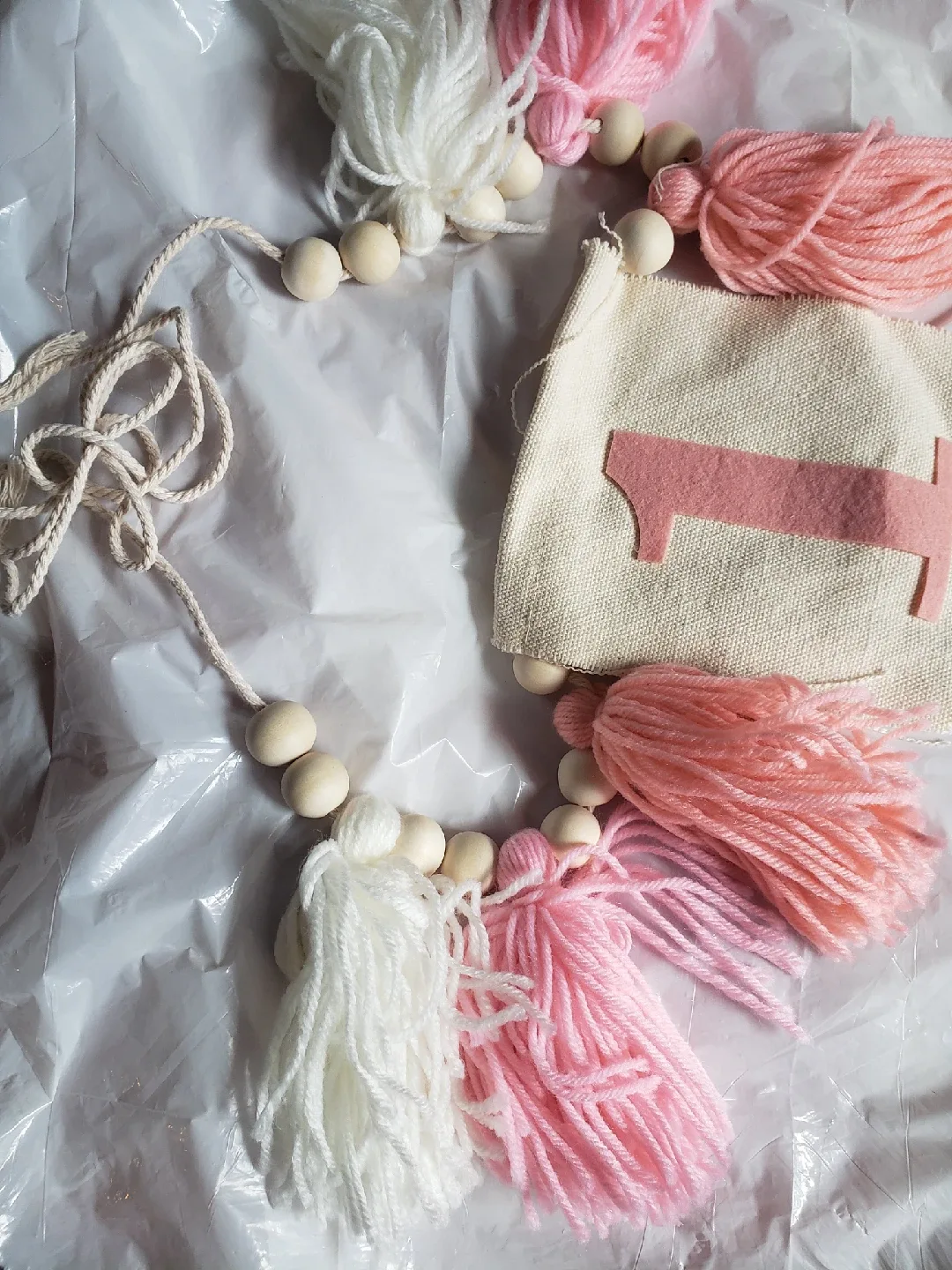 Pink & White Tassel Garland thumbnail
