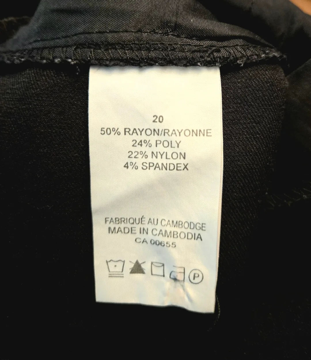 Penningtons Black Curvy Fit Pants Size 20 image indicator(3)