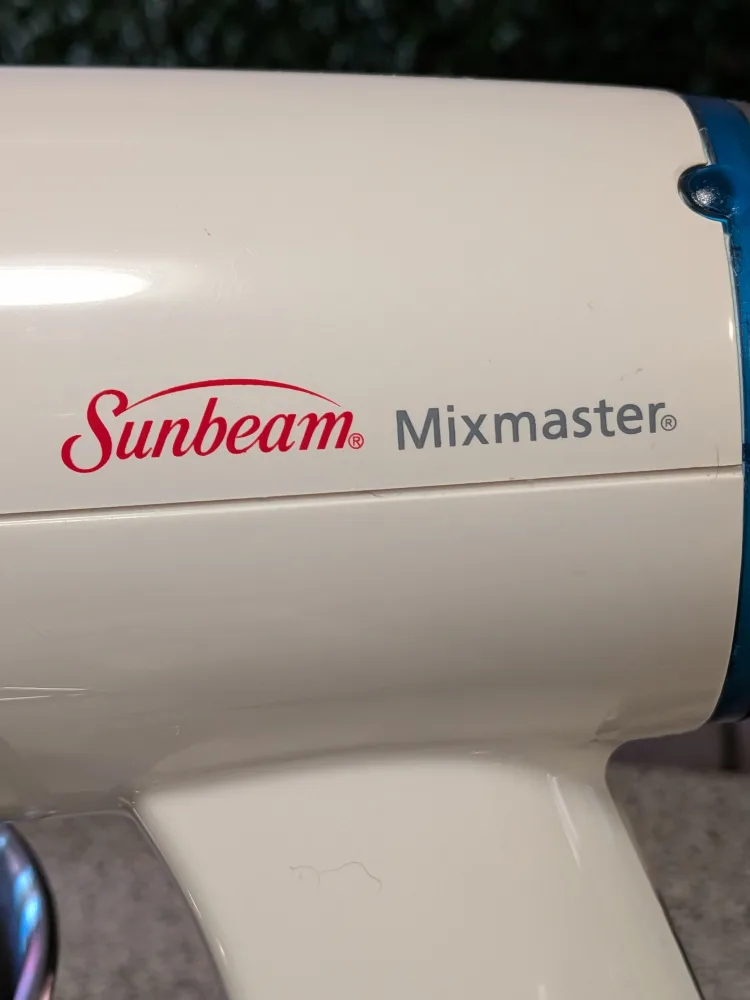 Sunbeam Mixmaster Stand Mixer image indicator(2)