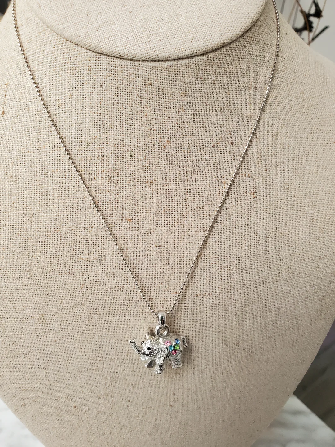 Elephant Pendant Necklace image indicator(2)