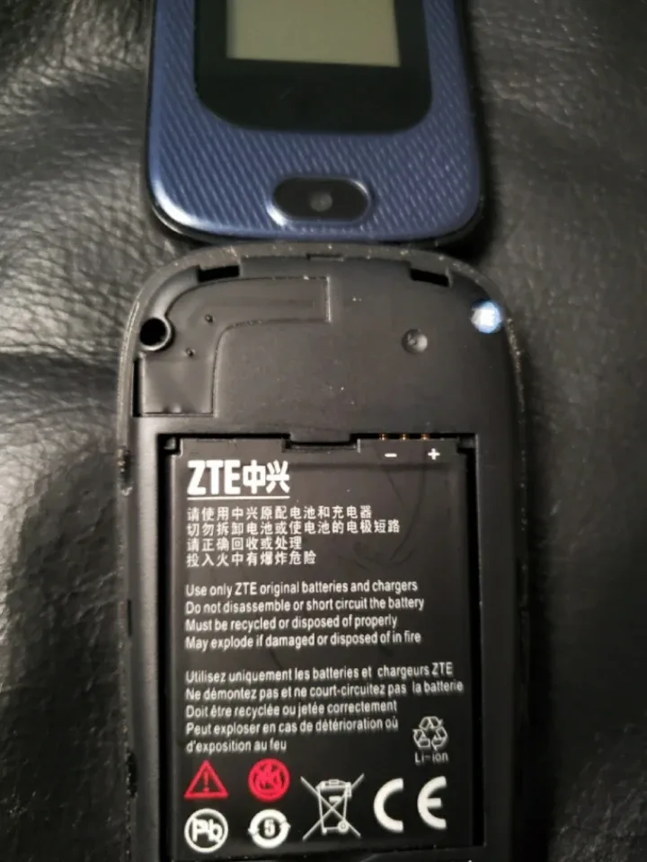 ZTE Flip Phone model Z222 image indicator(7)