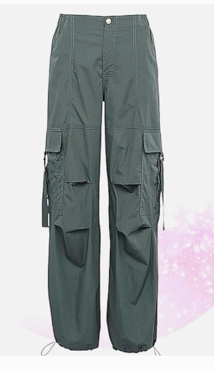 NWT XL Cargo Pants - Gray image indicator(10)