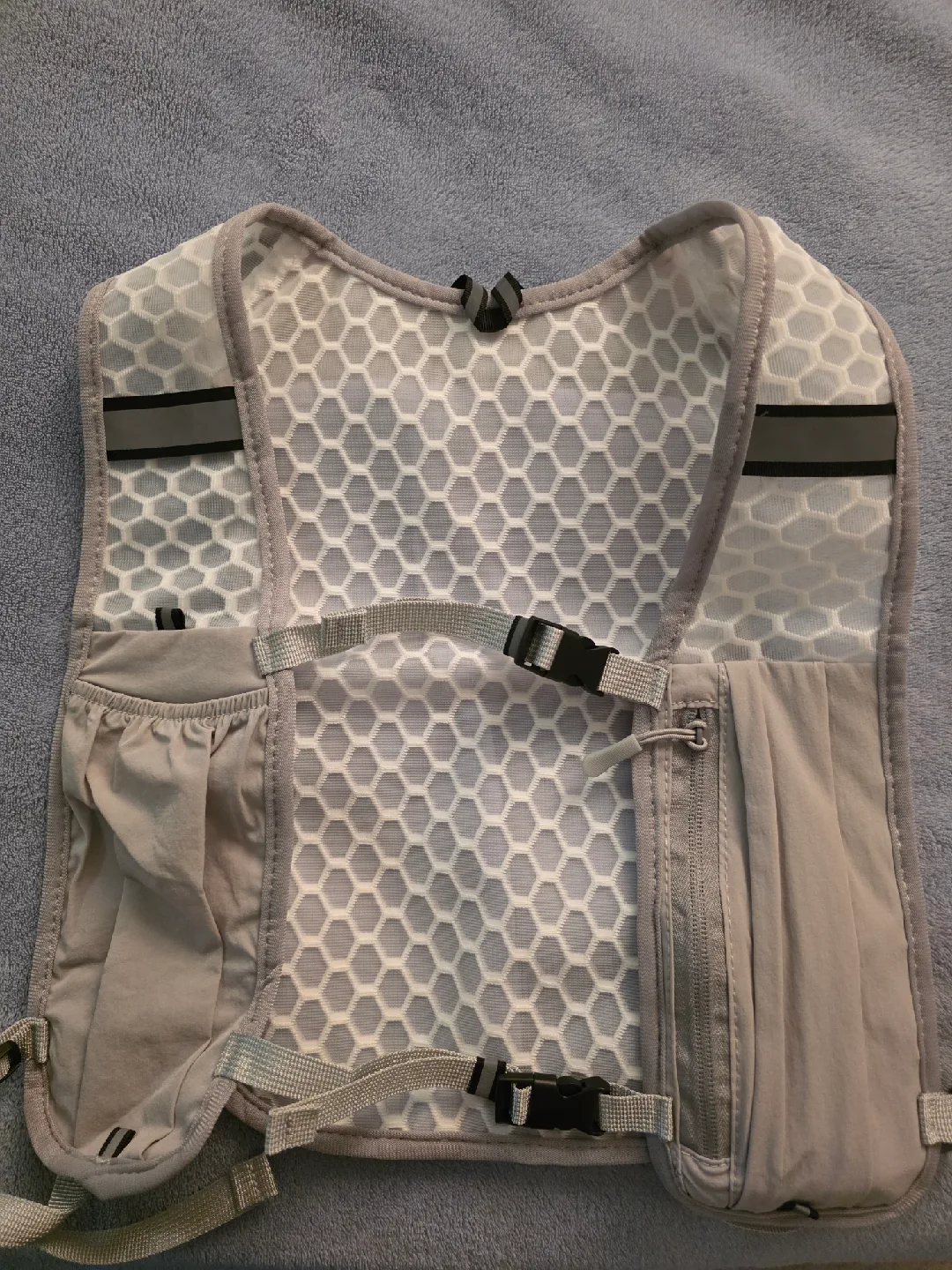 Gray Running Vest - Lightweight & Portable