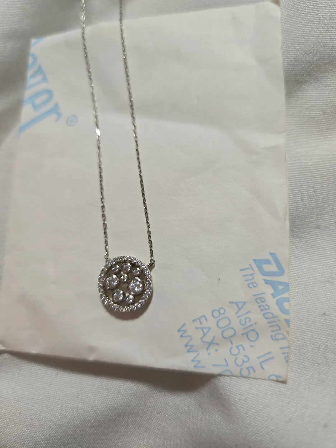 Silver Tone Necklace thumbnail