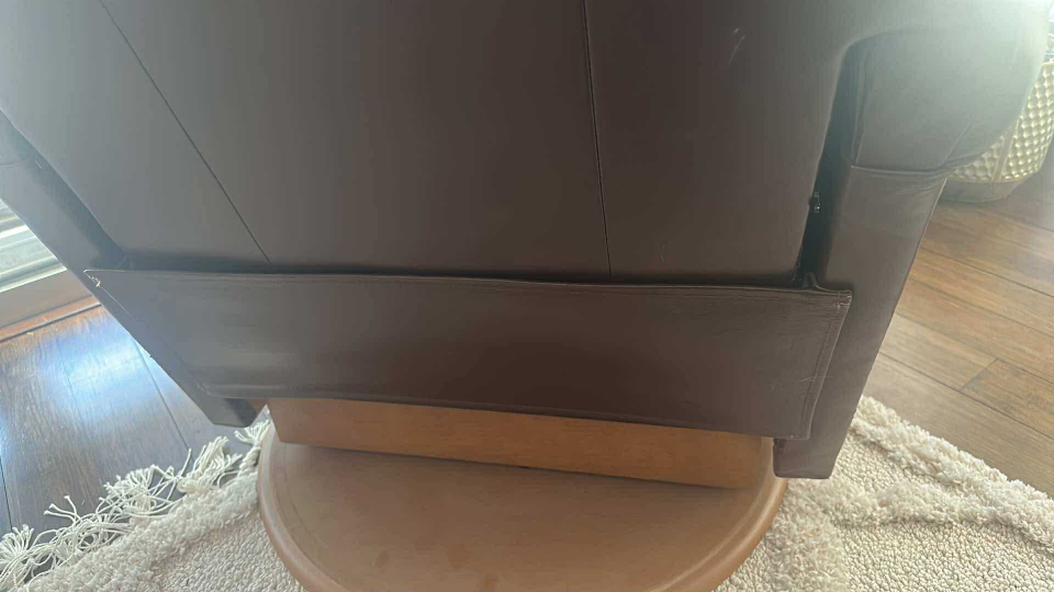 Brown Leather Recliner lazyboy - photo 2