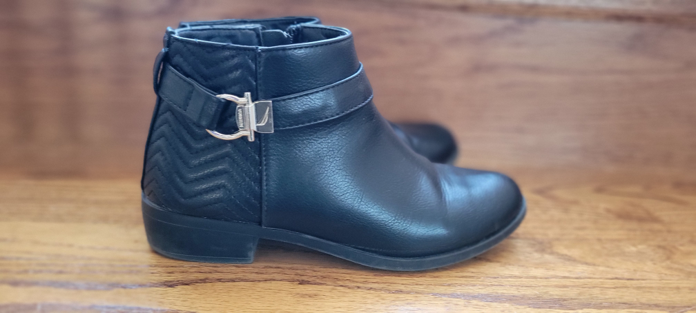 Nautica Black Ankle Boots - Size 4