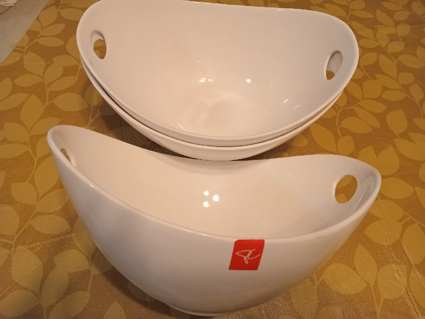 President's Choice White Serving Bowls - Set of 3