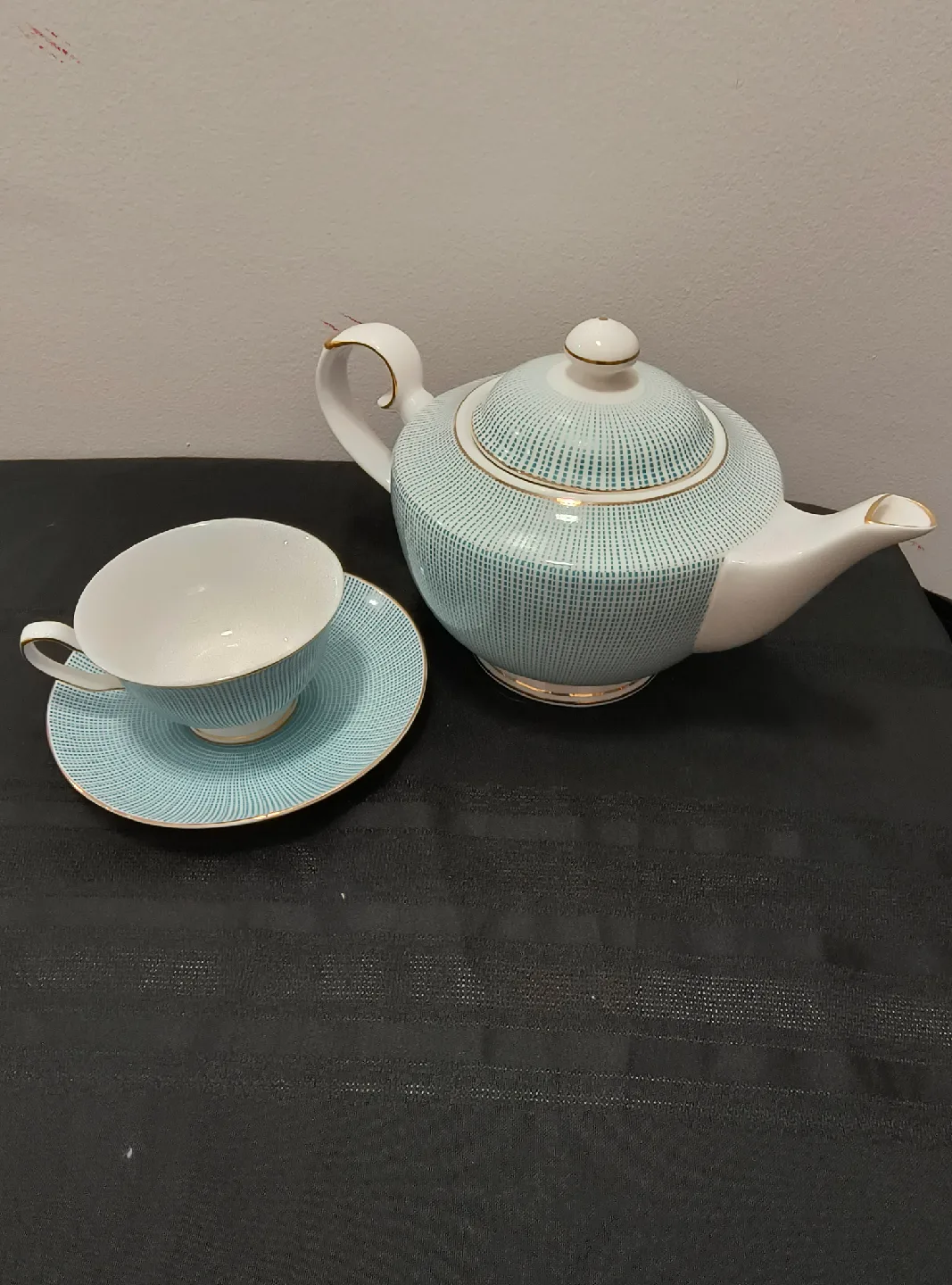 Steeped Tea Teapot and Cup Set image indicator(6)