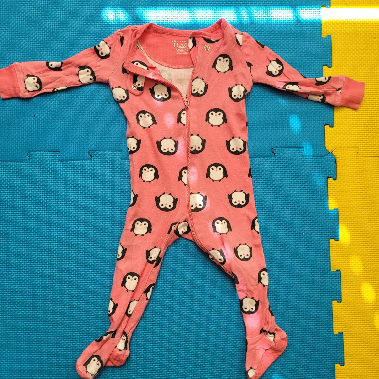 sleepers 3-6m (2) &6-9m (3) image indicator(9)