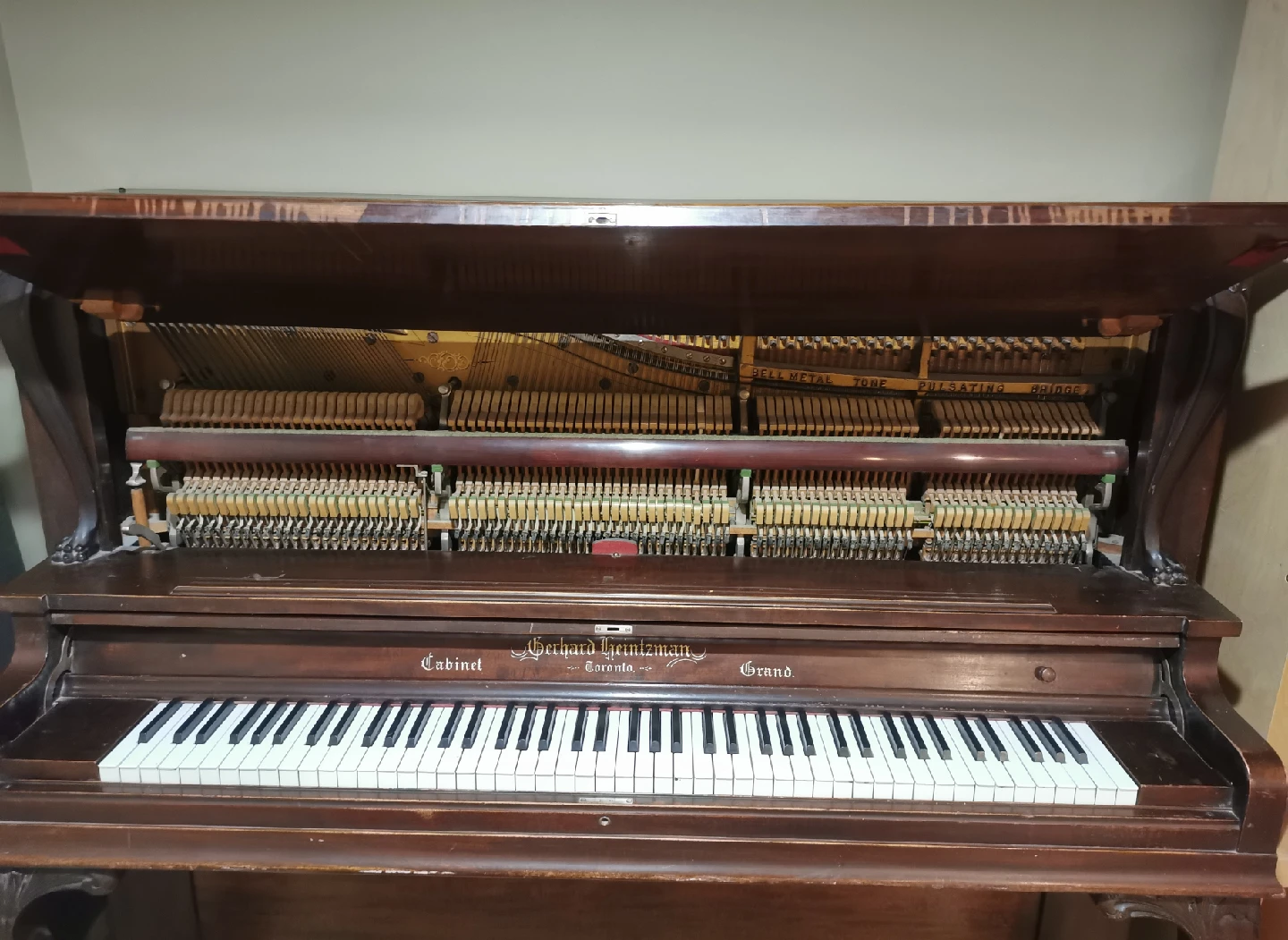 Antique Gerhard Heintzman Piano With Bench - photo 5