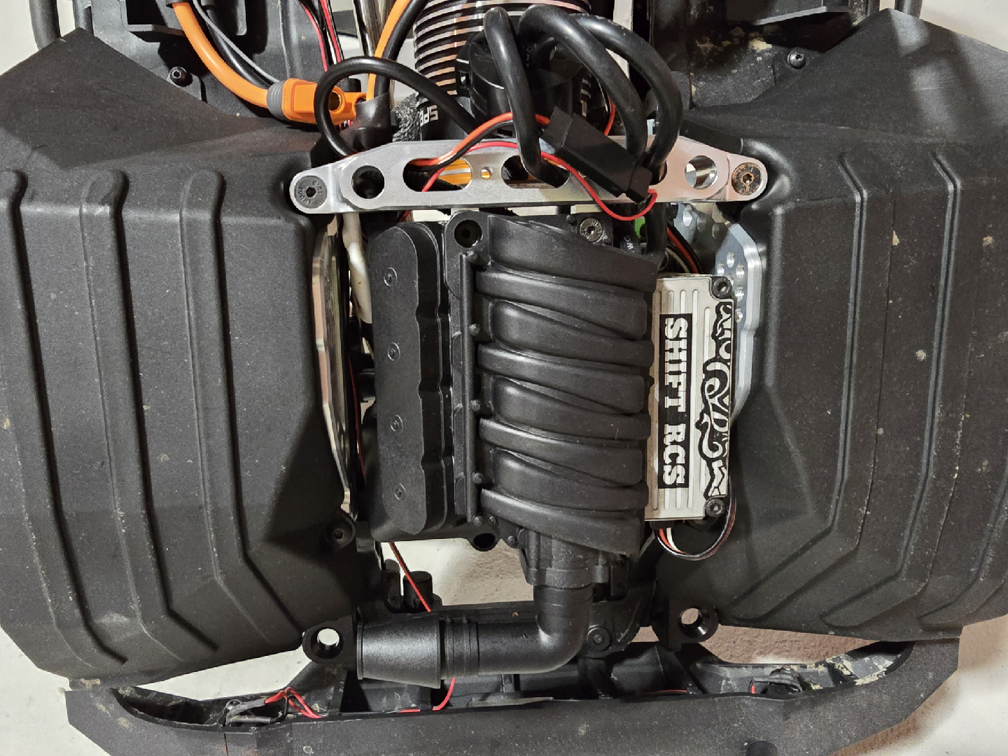 Axial SCX6 Trail Honcho 1/6 Scale – Upgraded - photo 2