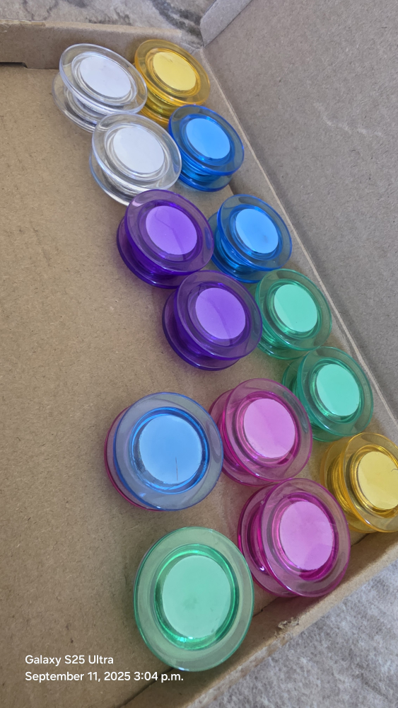 Set of Colorful Magnets (28) - photo 3