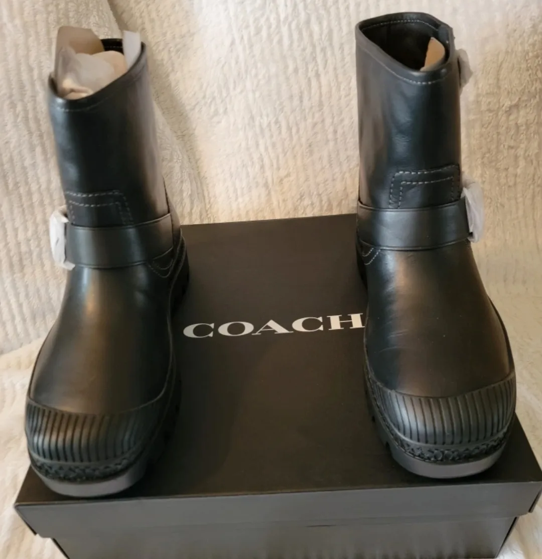 New Coach Black Leather Boots sz 9 image indicator(2)