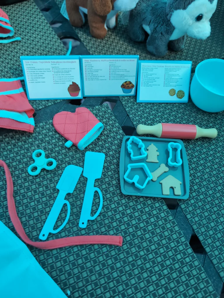 My life as cooking set with a blond doll!! need gone asap ! image indicator(2)