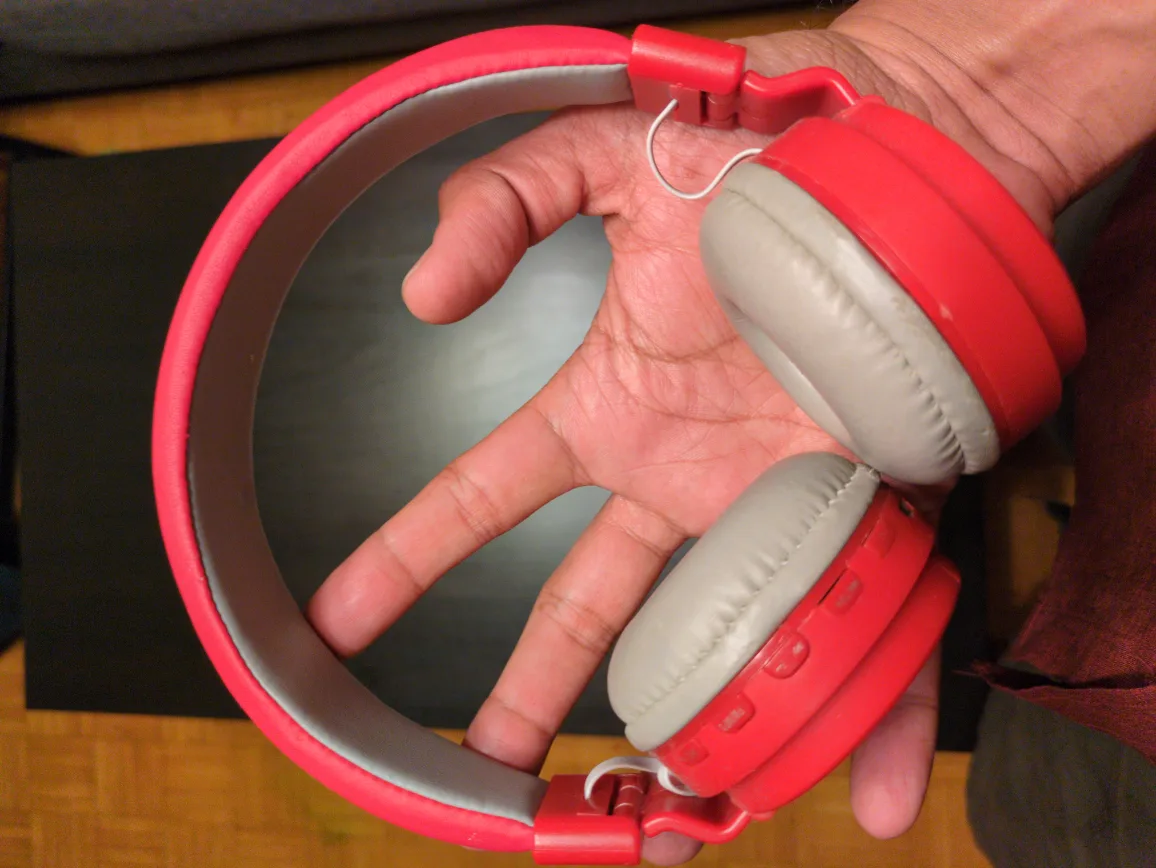 Microsoft SH12 Bluetooth Headphones - Red image indicator(5)