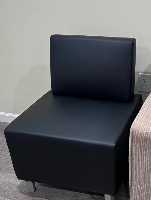 Black Modular Chair thumbnail