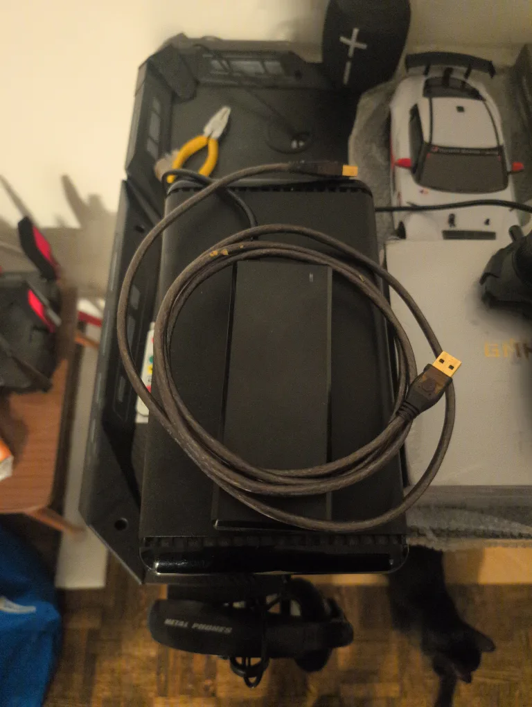 Drobo Hard Drive Array image indicator(3)