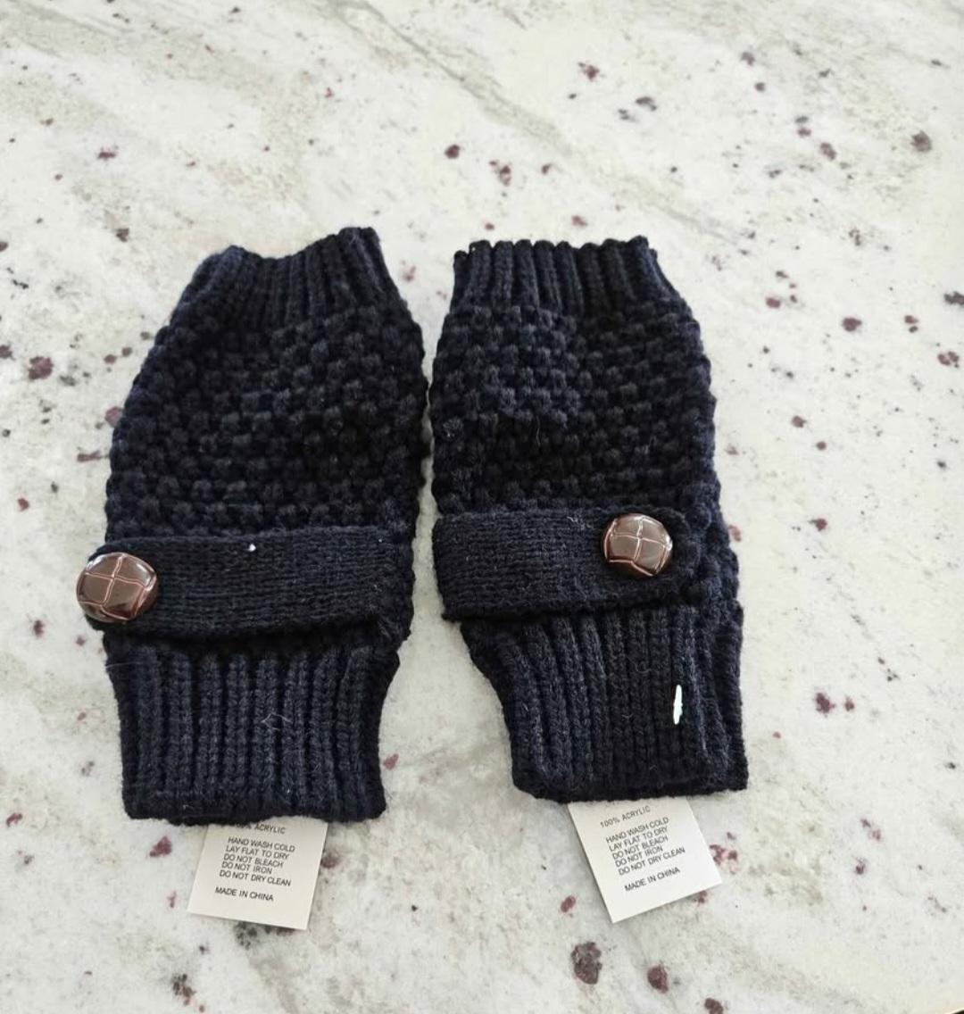 Black Fingerless Gloves