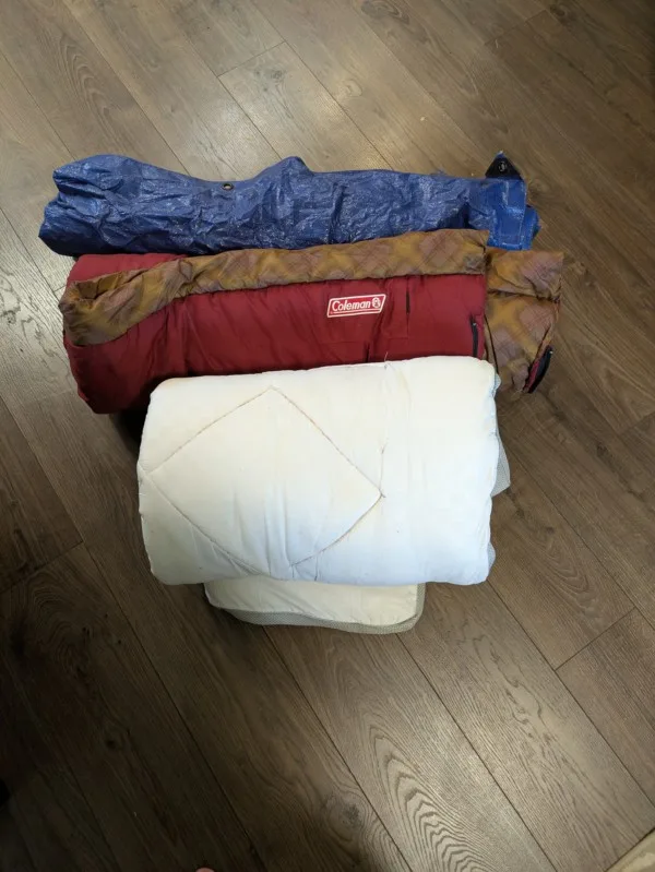 Coleman sleeping bag w/tarp & mattress pad image indicator(2)