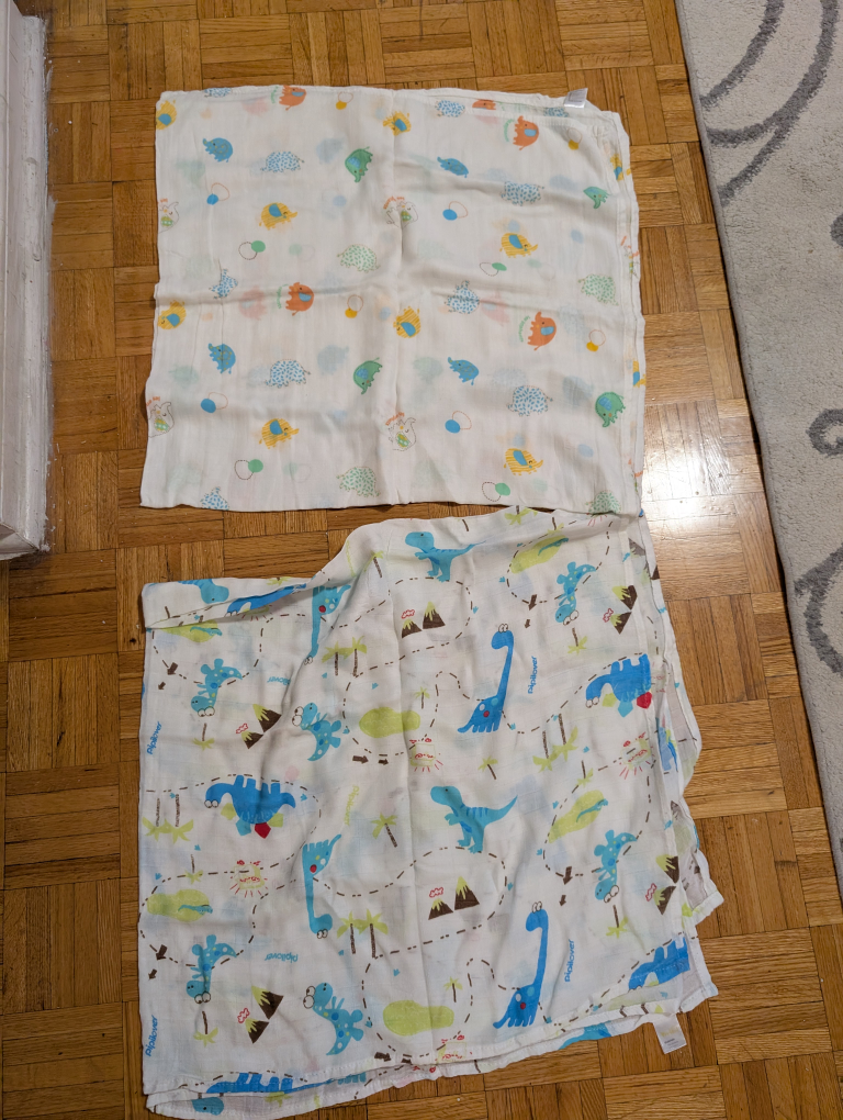 Muslin Swaddle Blankets (2)