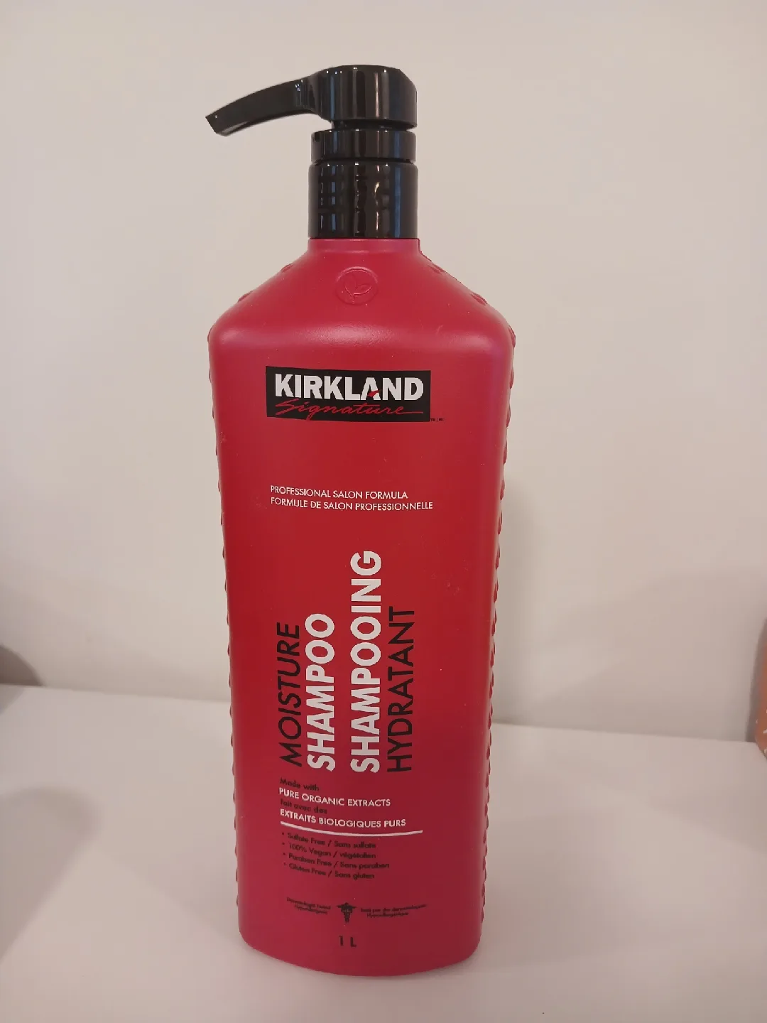 Kirkland moisture shampoo (unopened) thumbnail