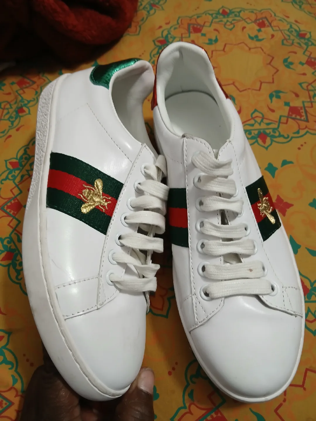 Gucci White Leather Sneakers thumbnail