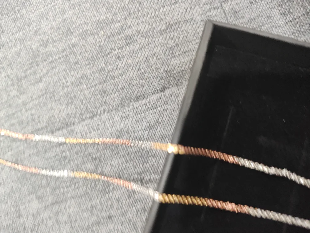 Tricolour Gold Chain Necklace image indicator(5)