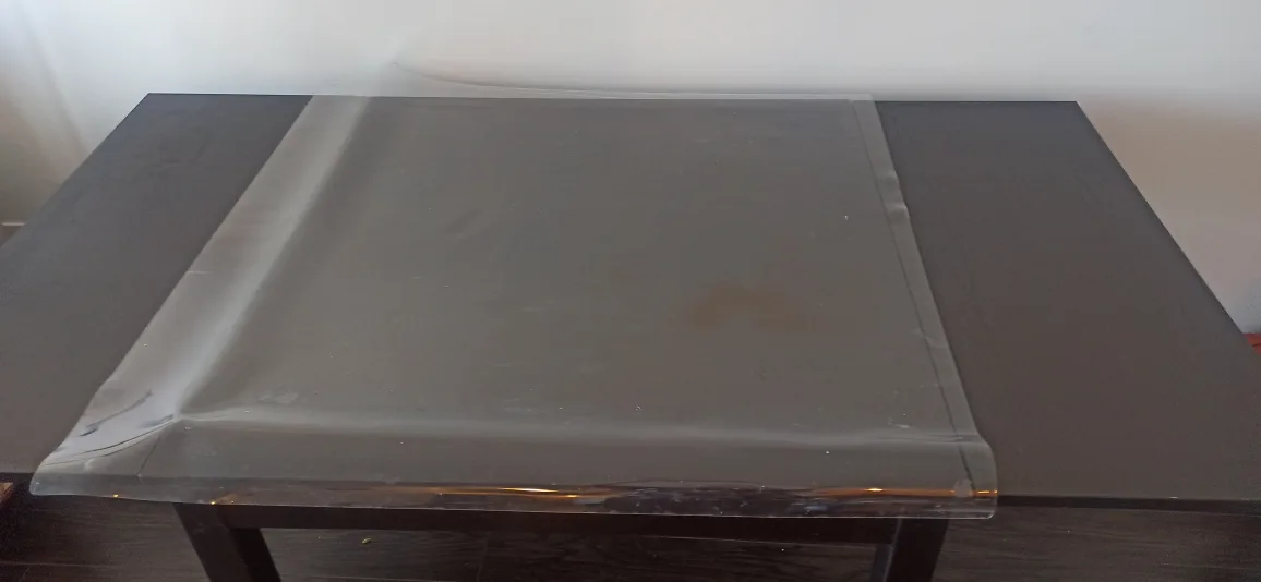 Expandable black Dining Table image indicator(7)