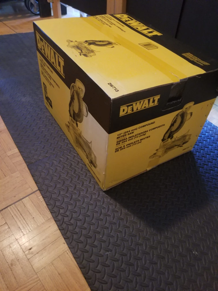 New!DeWalt 15 Amp Corded 10-inch Compound Miter Saw(sealed box) - photo 2