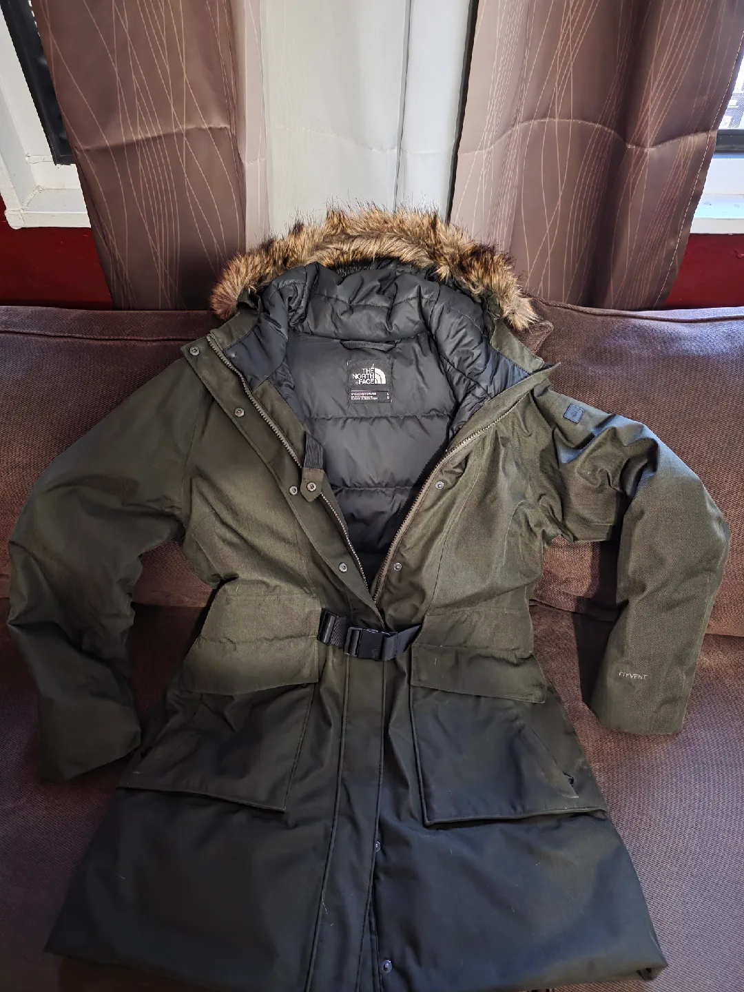🥕 The North Face Parka - Women's L image indicator(6)