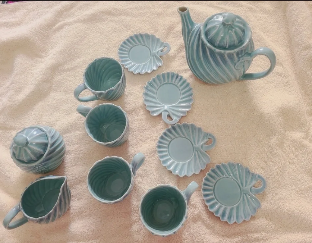 Bombay light blue seashell Tea Set +FREE coasters🥕 thumbnail