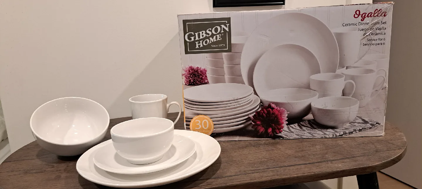 Gibson Home Ogalla Ceramic Dinnerware Set, 30-Piece