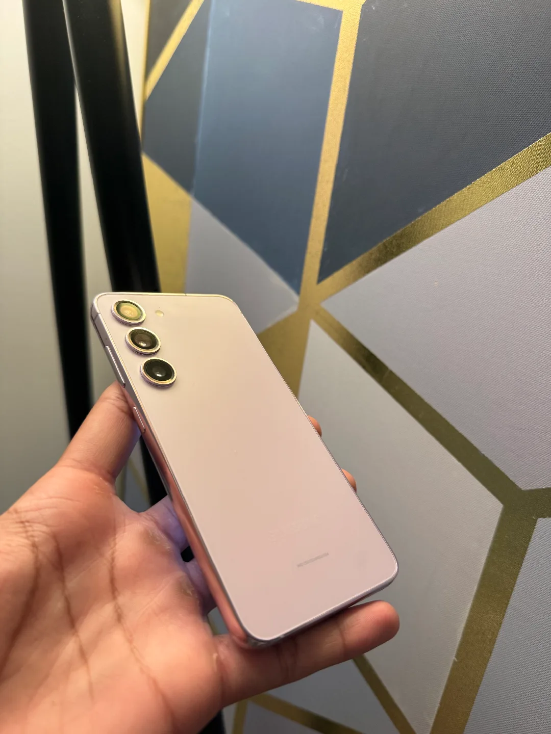 Samsung Galaxy S23 SM-S911W image indicator(2)