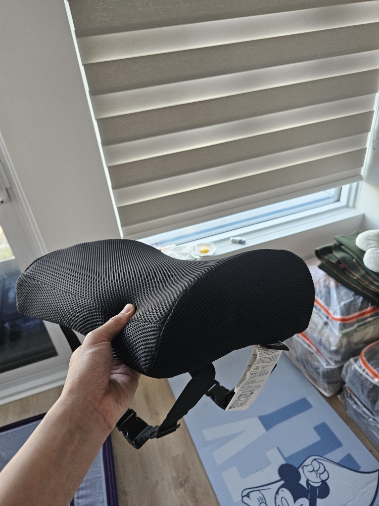 Black Mesh Lumbar Support Cushion - photo 2