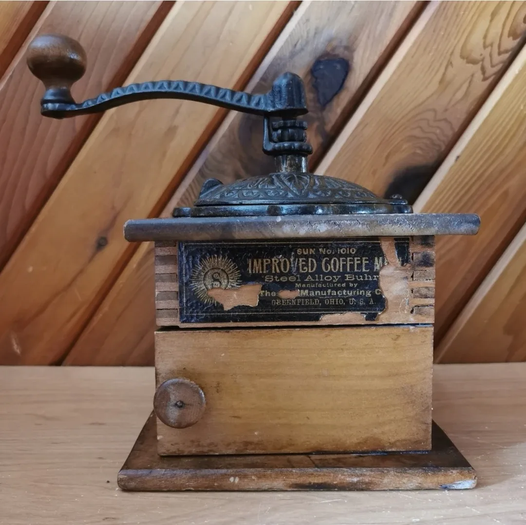 Antique Coffee Grinder thumbnail