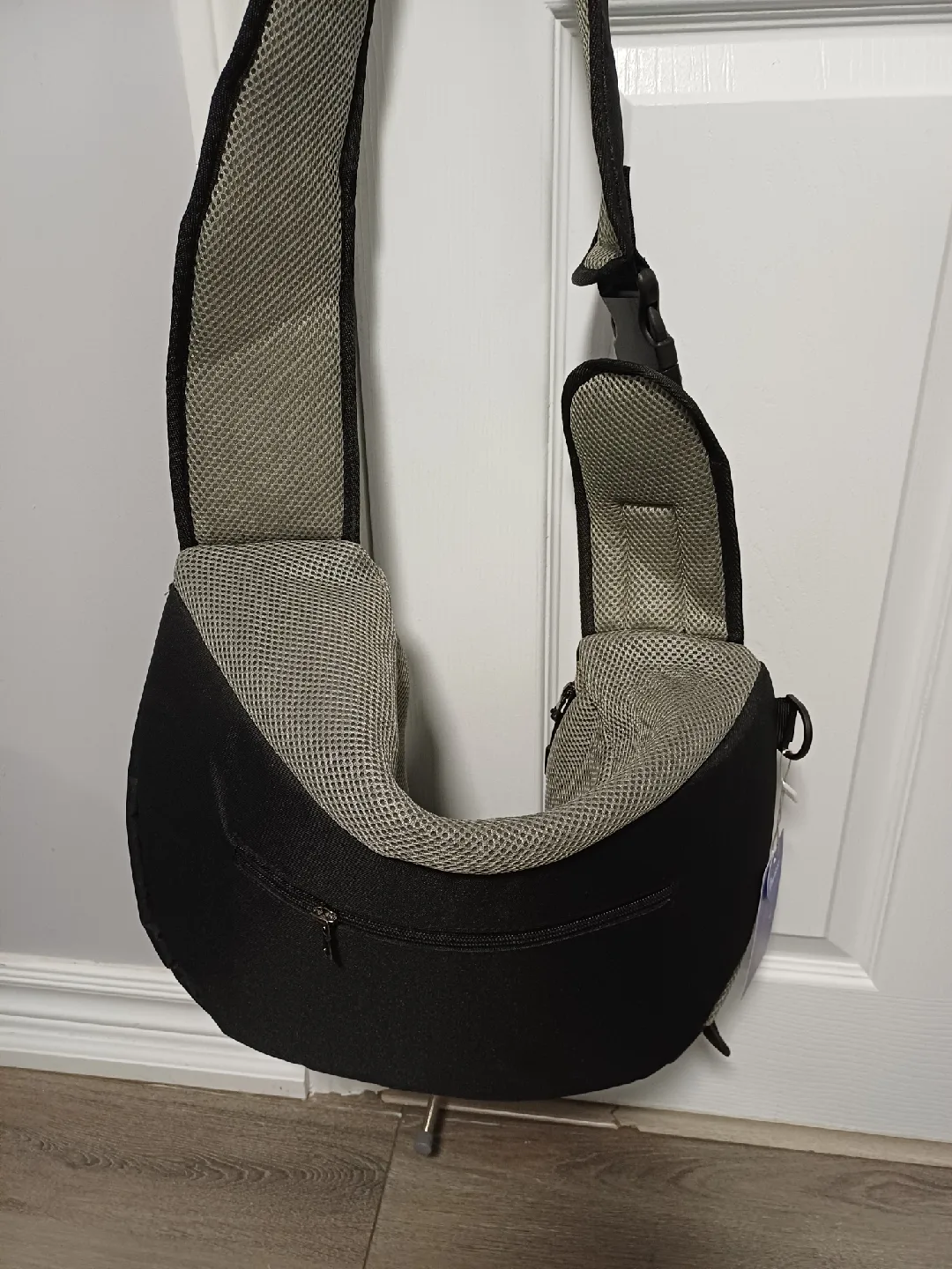 PAWABOO-Pet Carrier Sling Bag - Black & Grey image indicator(4)