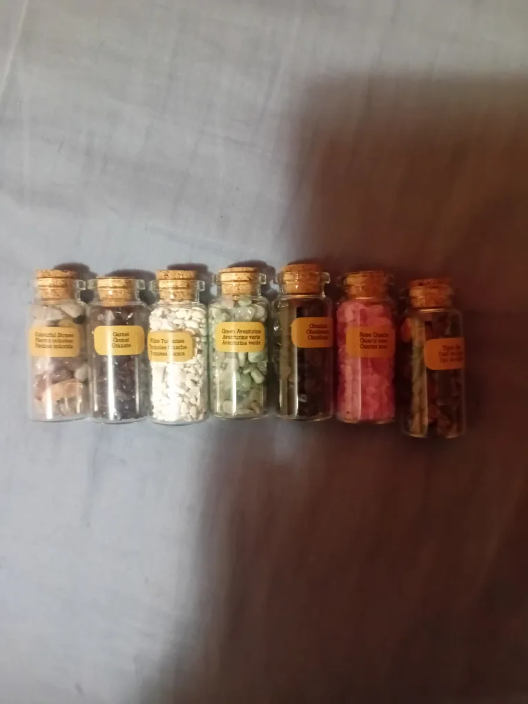 Assorted Crystal Stone Vials thumbnail