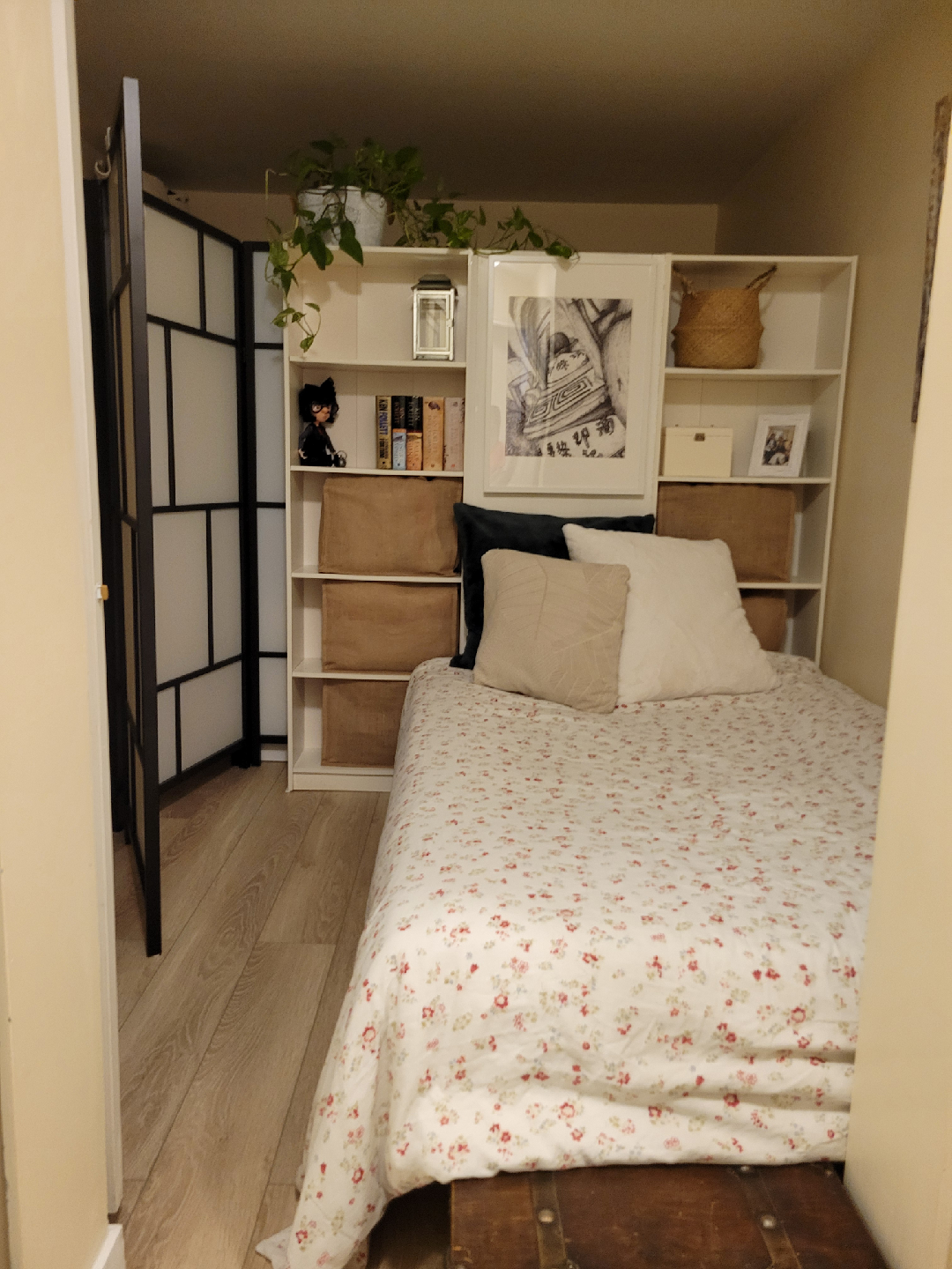 IKEA Two-Seat Sofa Bed - photo 5