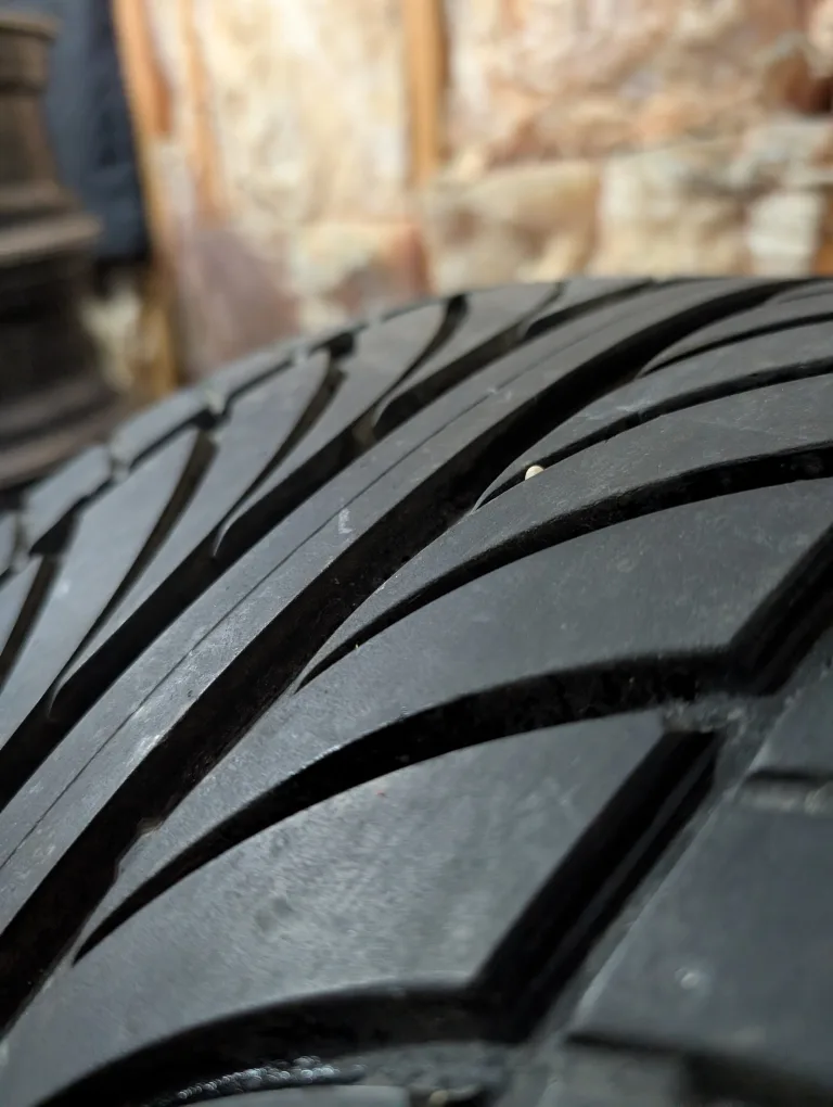 (1)-275/30ZR20 Achilles Atr Sport All Season Tire image indicator(5)