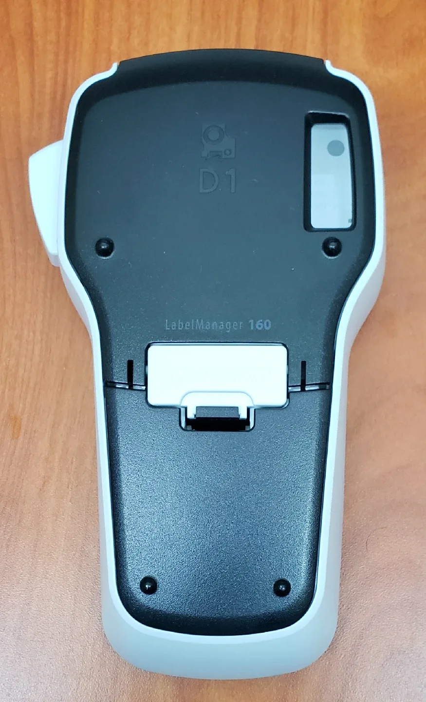 DYMO LabelManager 160 and 3 Label Cassettes image indicator(2)