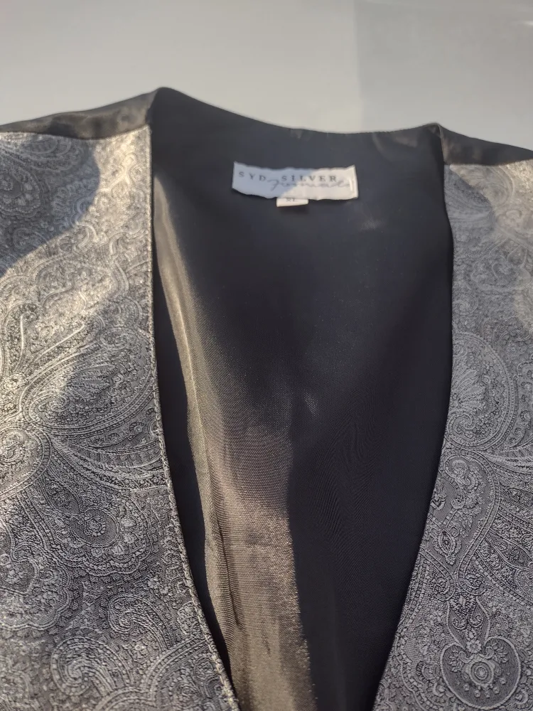 Syd Silver Vest Size XXL image indicator(3)