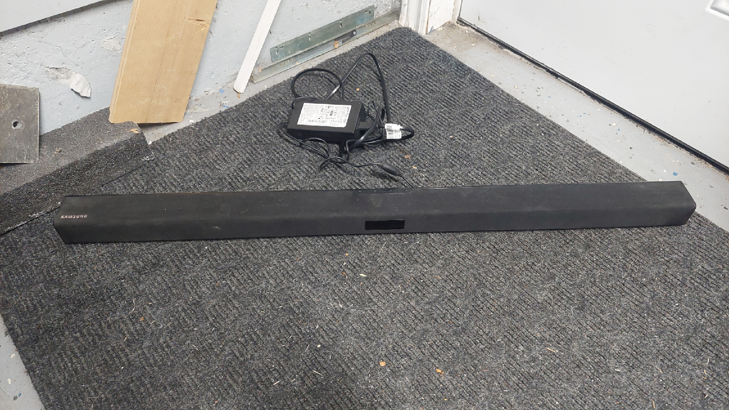 Samsung HW-F355 Soundbar