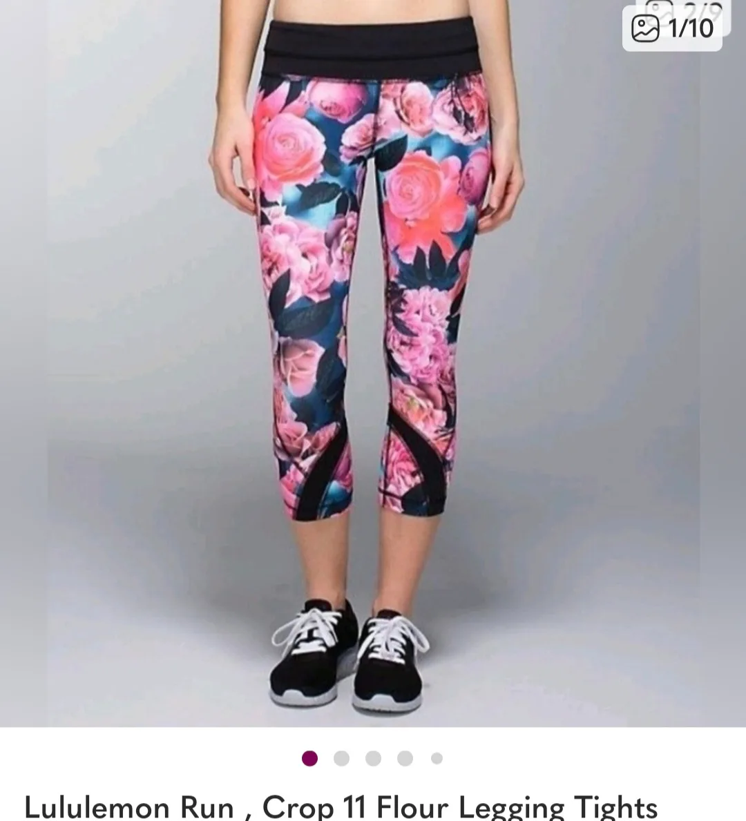 Louboutin  leggings  like new thumbnail