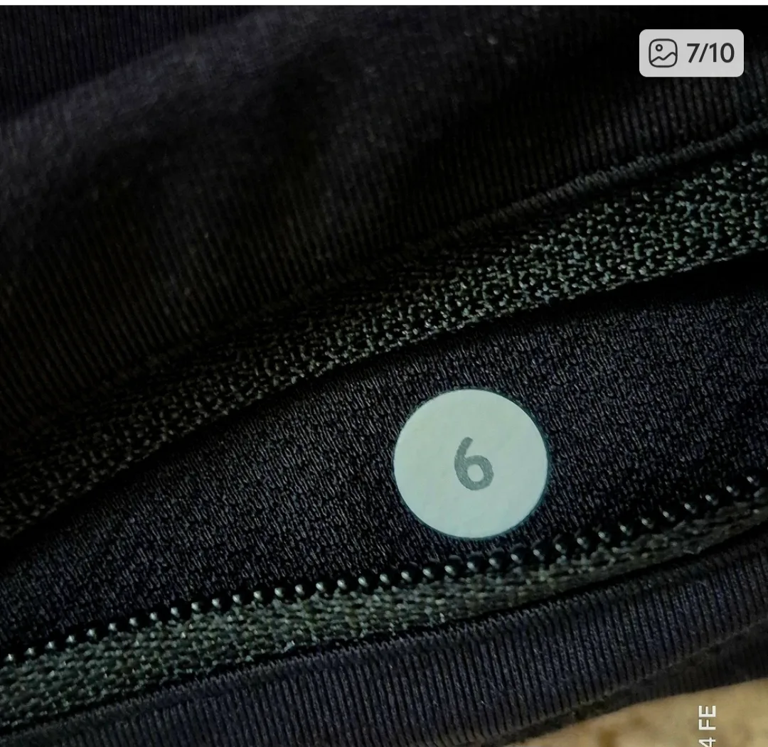 Louboutin  leggings  like new image indicator(6)