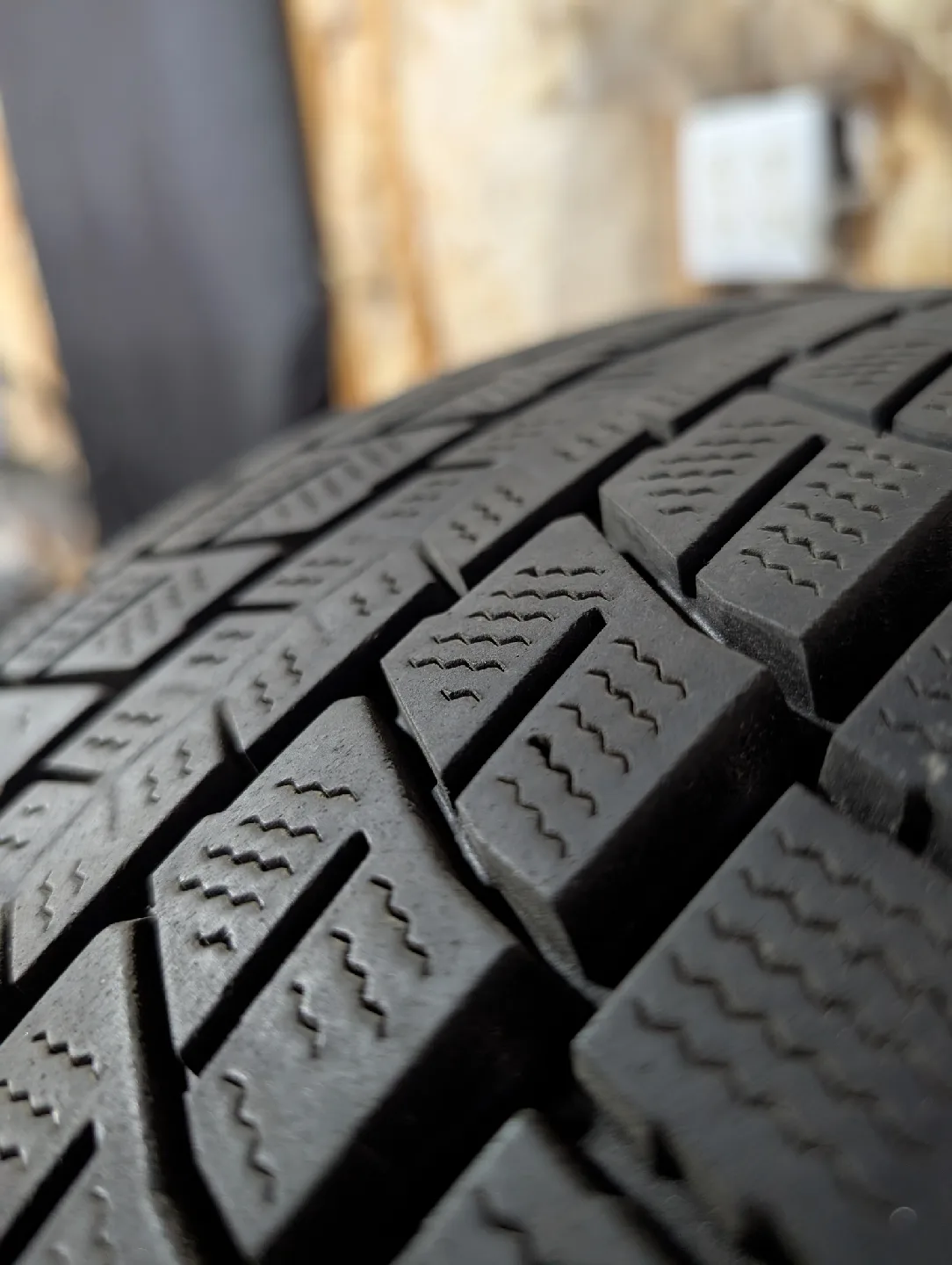 (4)-225/70R16 Winter Tires On Rims Off 2004 Mazda Tribute thumbnail